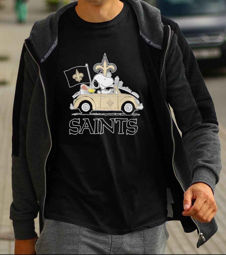 New Orleans Saints Snoopy Woodstock Car Driving Football Fan T-Shirt