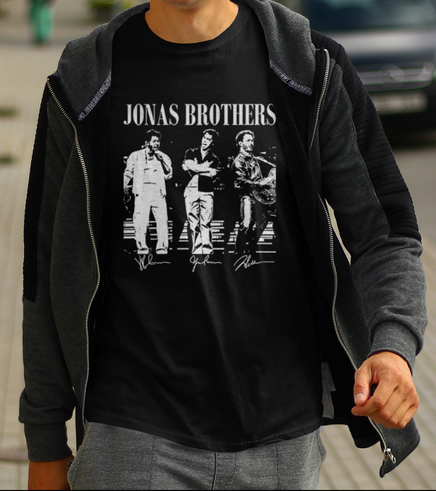 Jonas Brothers Vintage Tour 20th 2025 Signature Music T-Shirt