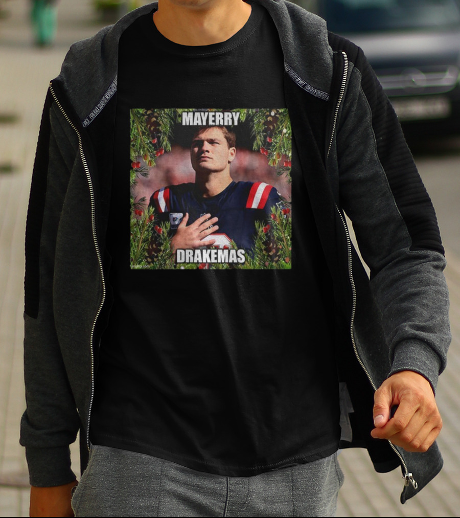 Mayerry Drakemas Football Christmas Evergreen Garland T-Shirt