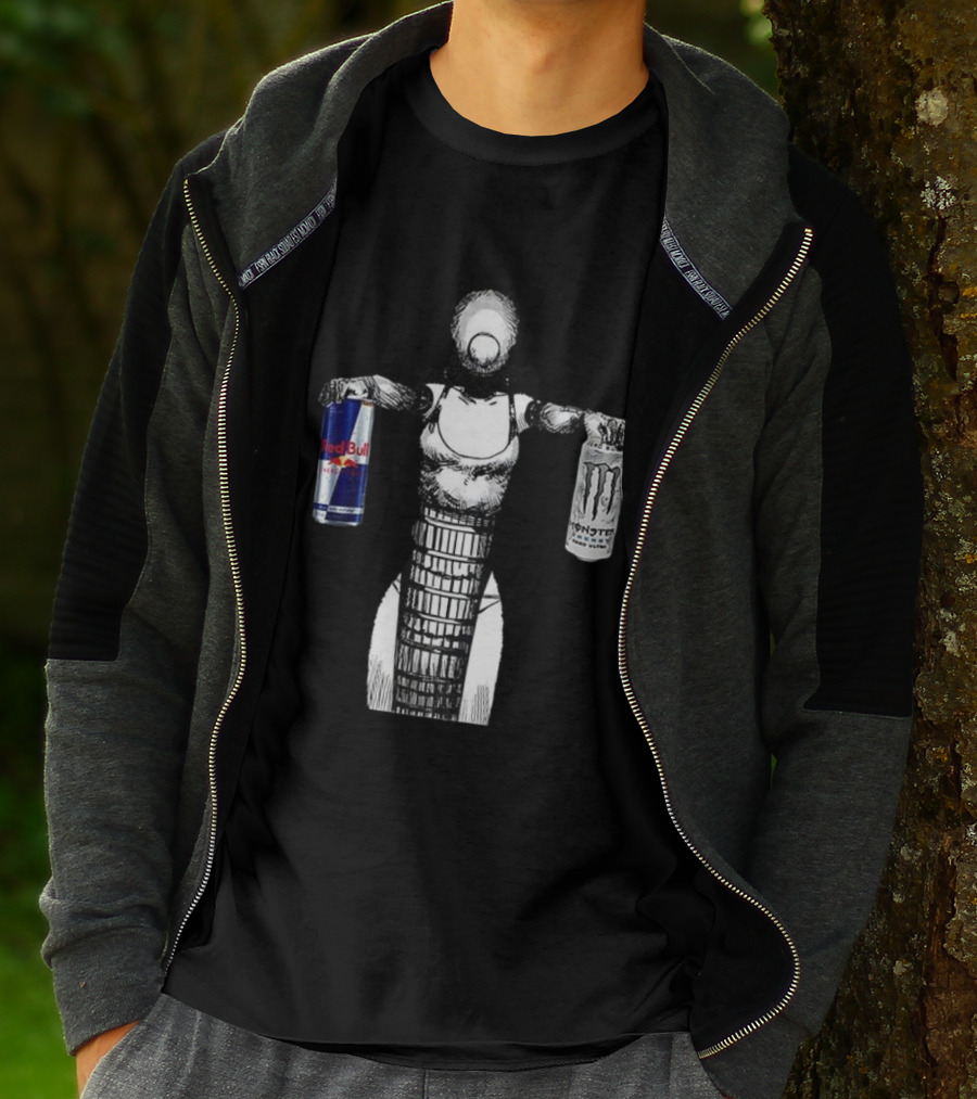 Reze Chainsaw Man Holding Red Bull And Monster Energy T-Shirt