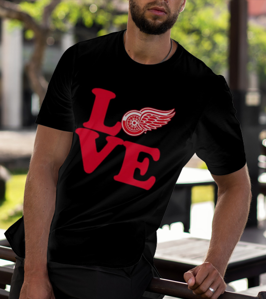LOVE Detroit Red Wings Red Wings Stylish Iconic Fan Design T-Shirt