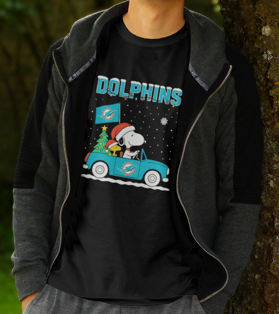 Snoopy WoodStock Santa Christmas Miami Dolphins Car Holiday Scene T-Shirt