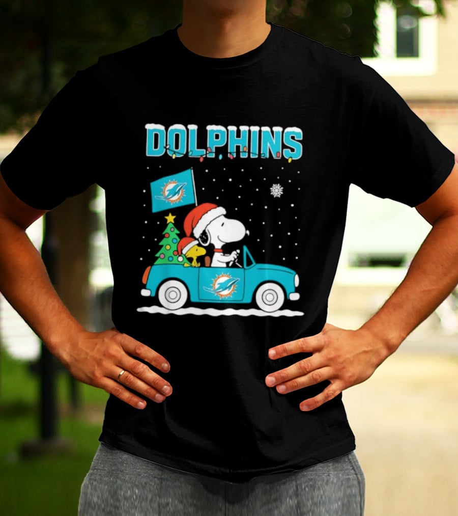 Snoopy WoodStock Santa Christmas Miami Dolphins Car Holiday Scene T-Shirt
