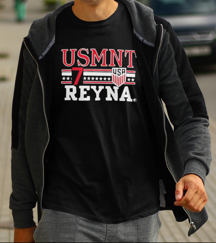 USMNT Reyna 7 USA Soccer Shield And Stars Player Print T-Shirt