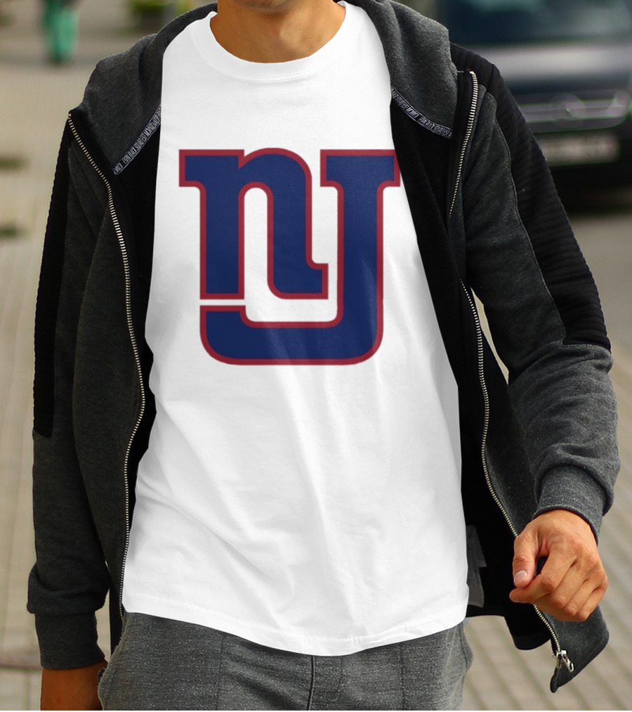 New York Giants NY Style Twist Iconic Emblem Football Team T-Shirt