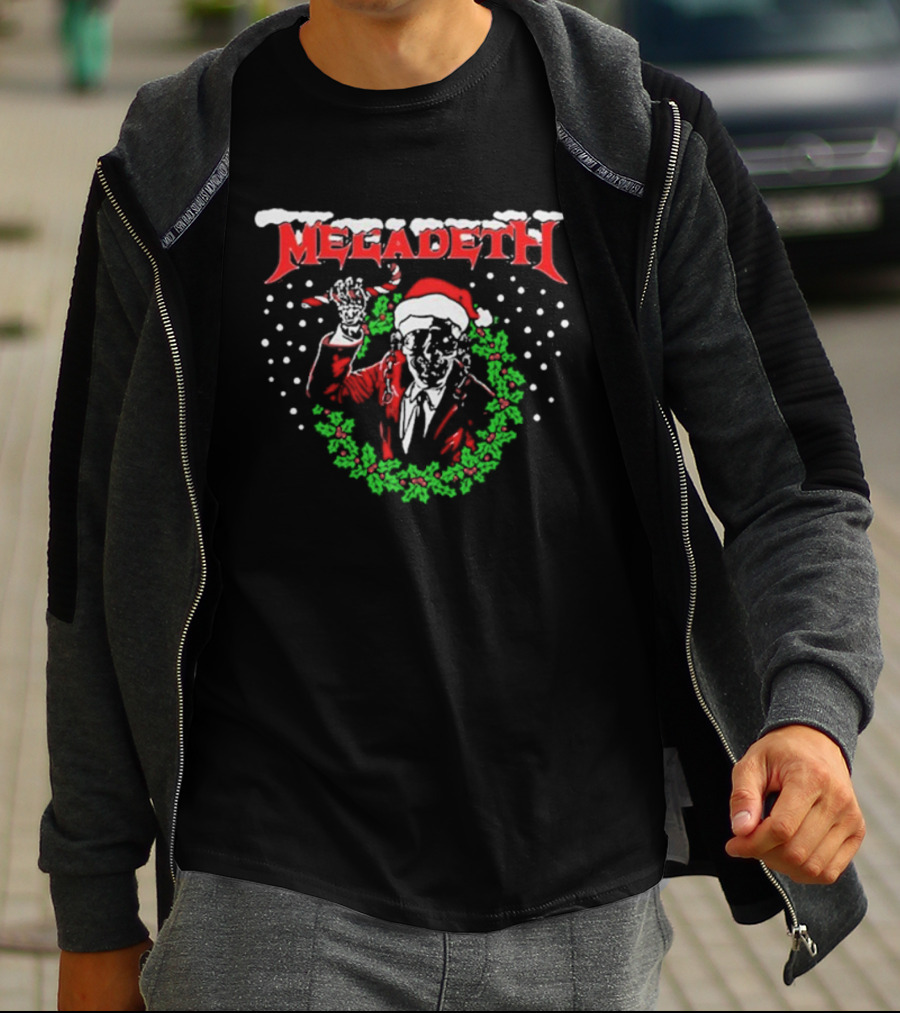 Megadeth Vic Rattlehead Santa Christmas Wreath Holiday T-Shirt