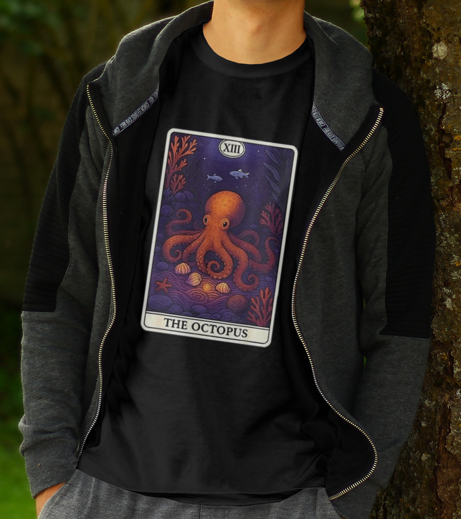Octopus Tarot Card XIII Ocean Creatures Underwater Scene T-Shirt