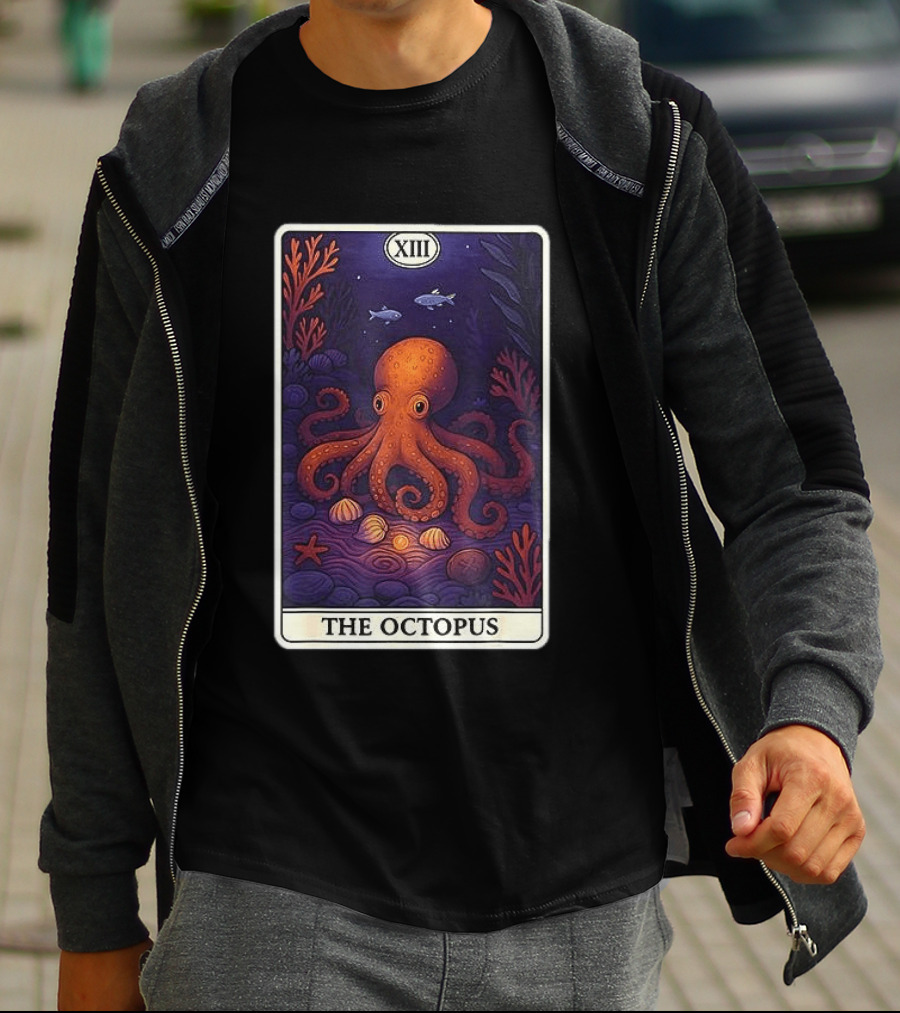 Octopus Tarot Card XIII Ocean Creatures Underwater Scene T-Shirt