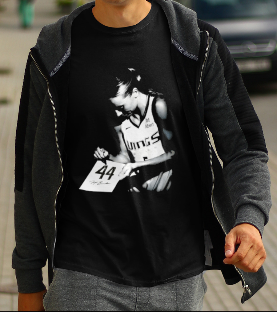 Paige Bueckers 44 Dallas Wings Basketball Women's Team Jersey T-Shirt