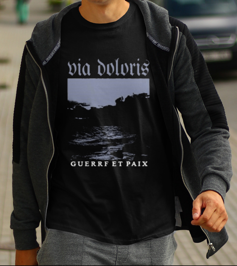 Via Doloris Guerre Et Paix Oceanic Twilight Scene T-Shirt