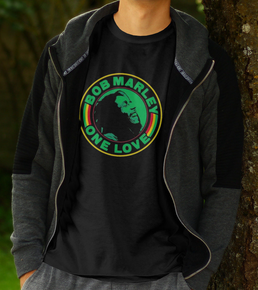 Bob Marley One Love Iconic Circle Emblem With Green And Red Highlights T-Shirt