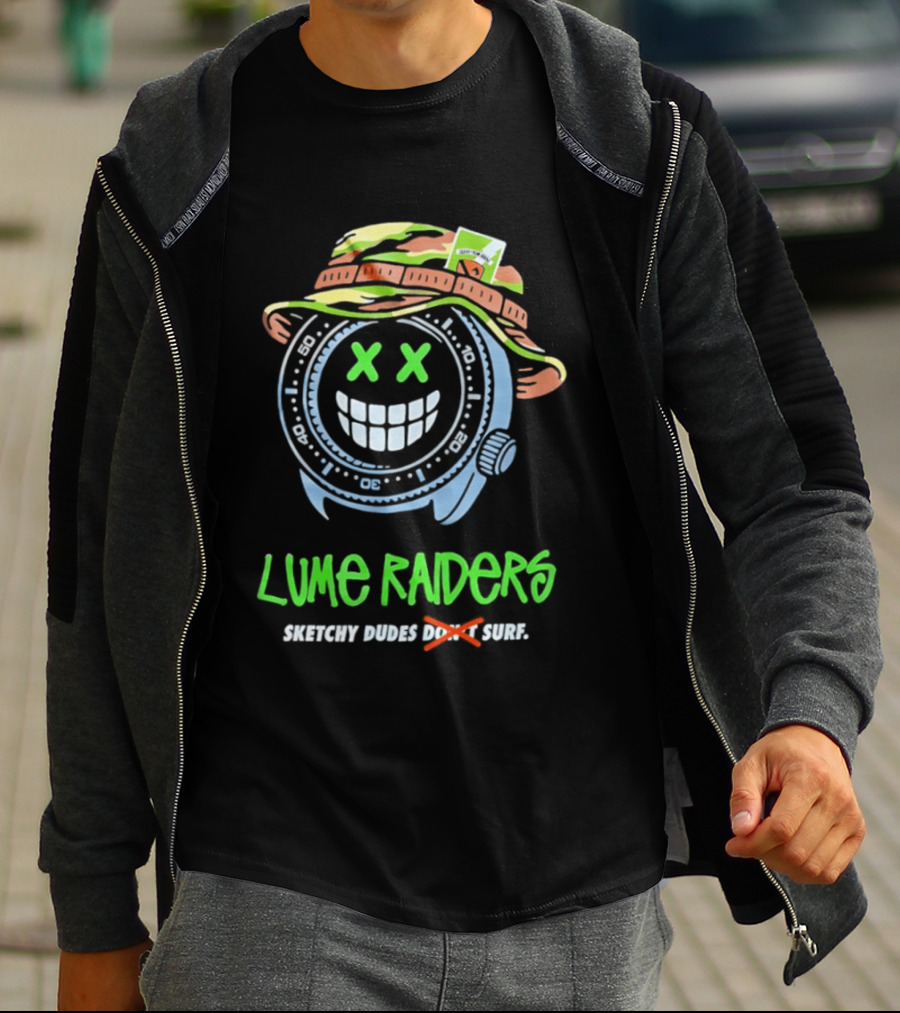 Lume Raiders Sketchy Dudes Don't Surf Face Smiley T-Shirt