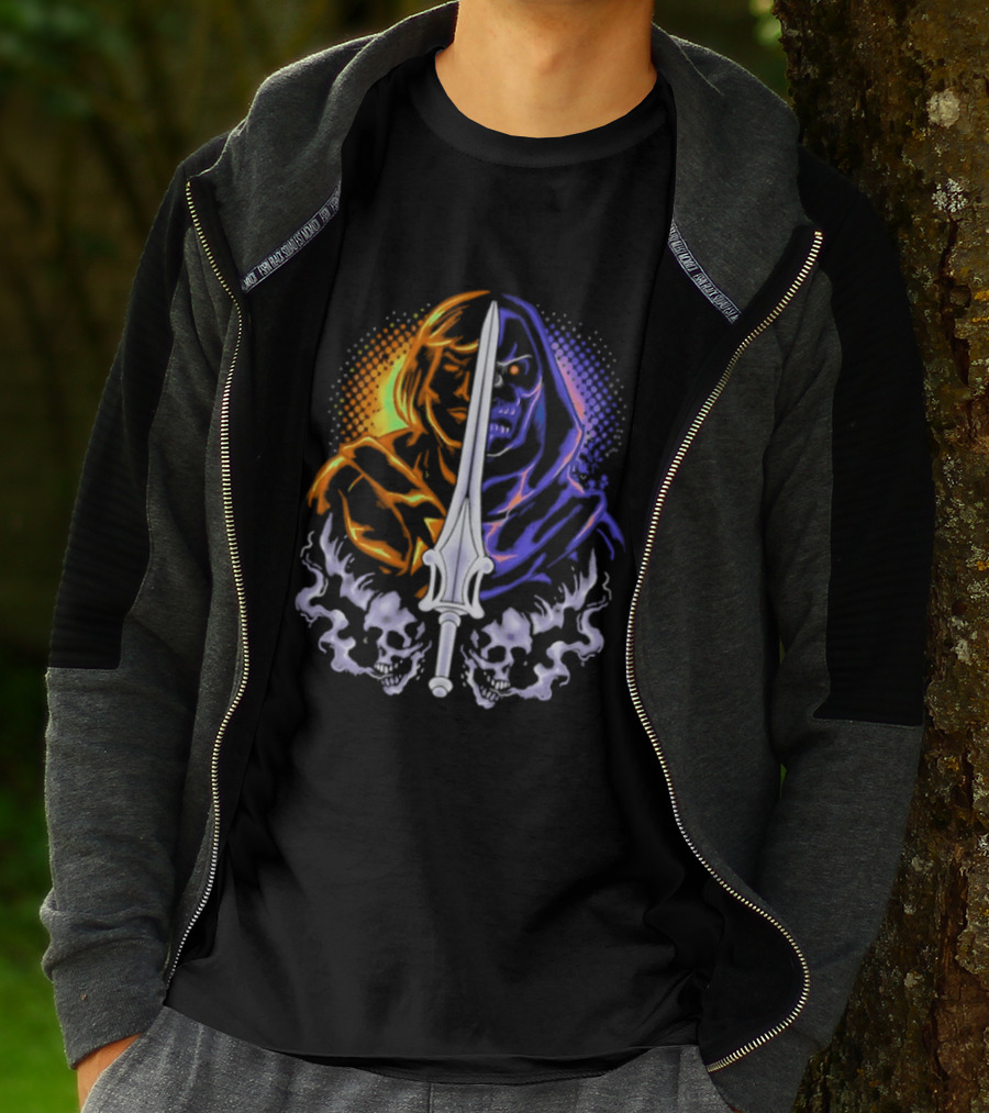 He Man Skeletor Sword Face Split Masters Of The Universe T-Shirt
