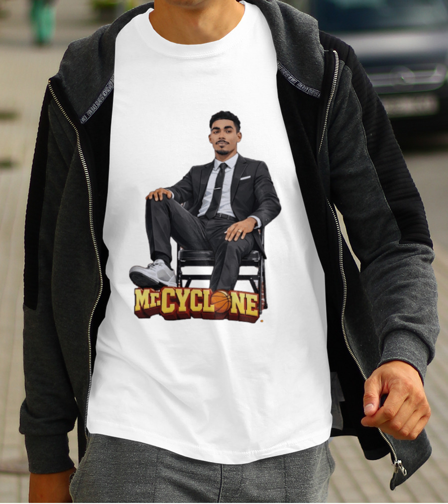 Mr Cyclone Tamin Lipsey In Suit On Chair Iowa State Cyclones T-Shirt