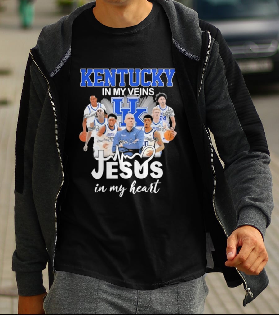 Kentucky Wildcats In My Veins Jesus In My Heart Basketball Coach Mark Pope Players T-Shirt