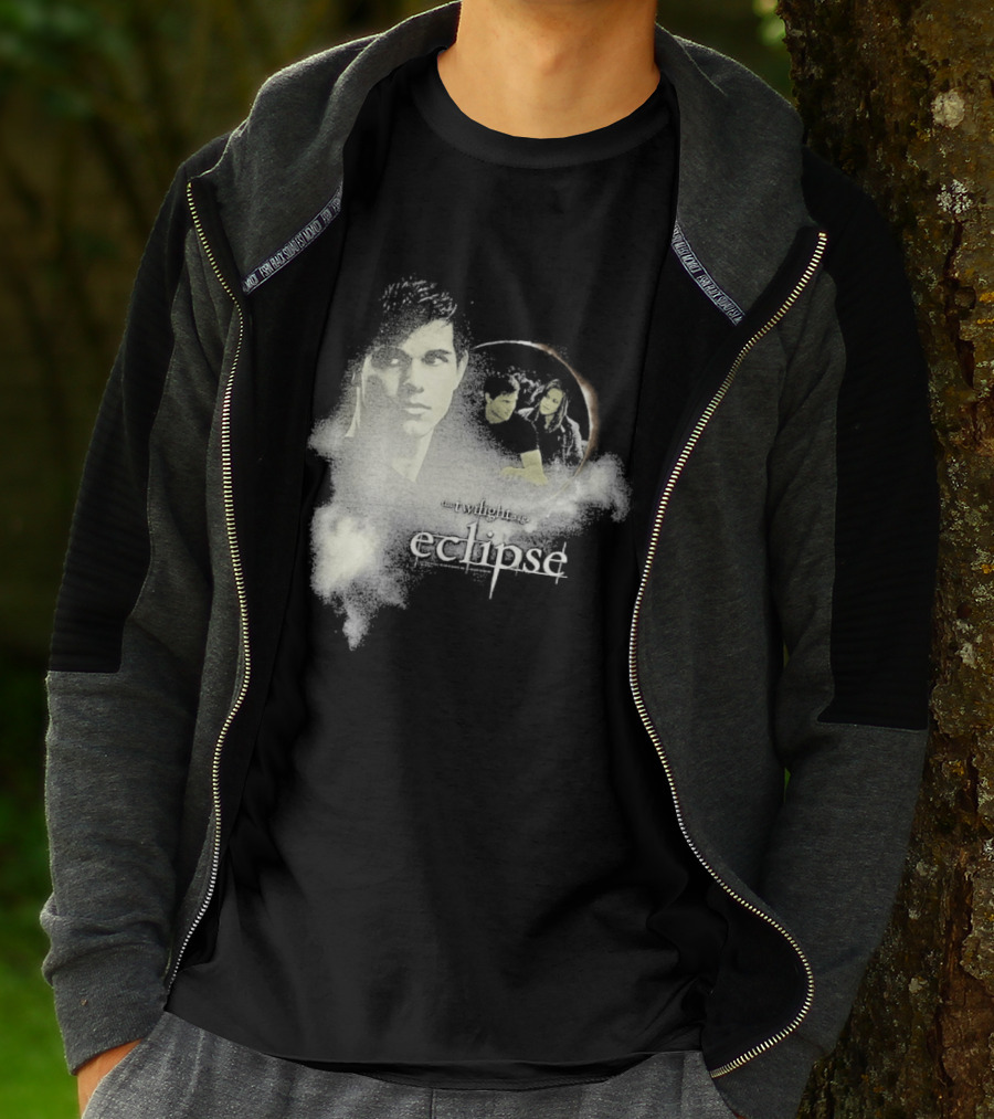 Timothee Chalamet The Twilight Saga Eclipse Crescent Moon T-Shirt