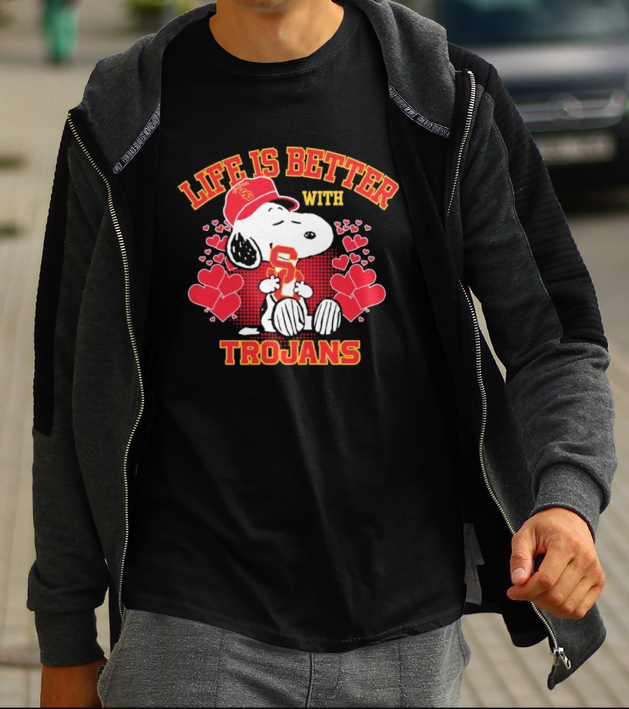 USC Trojans Snoopy Love Life Is Better With Trojans T-Shirt