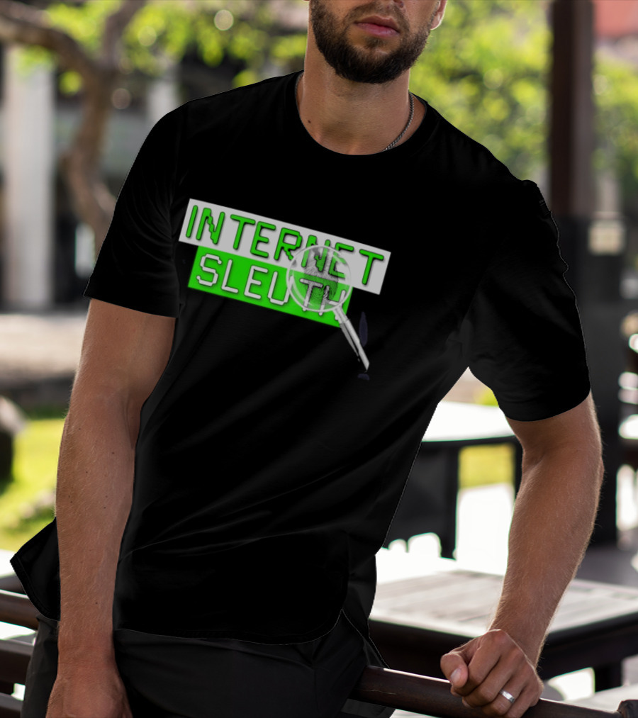 Internet Sleuth Magnifying Glass Green T-Shirt