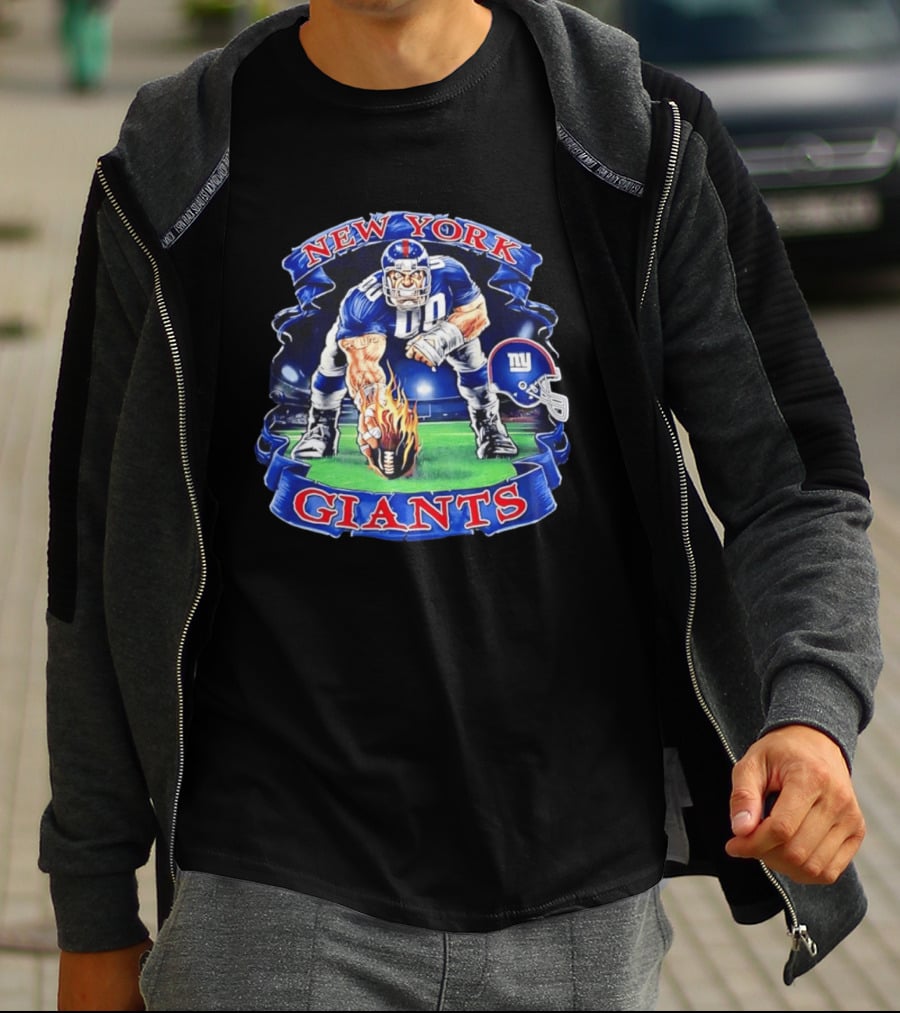 New York Giants Football Flame Helmet Player Action T-Shirt