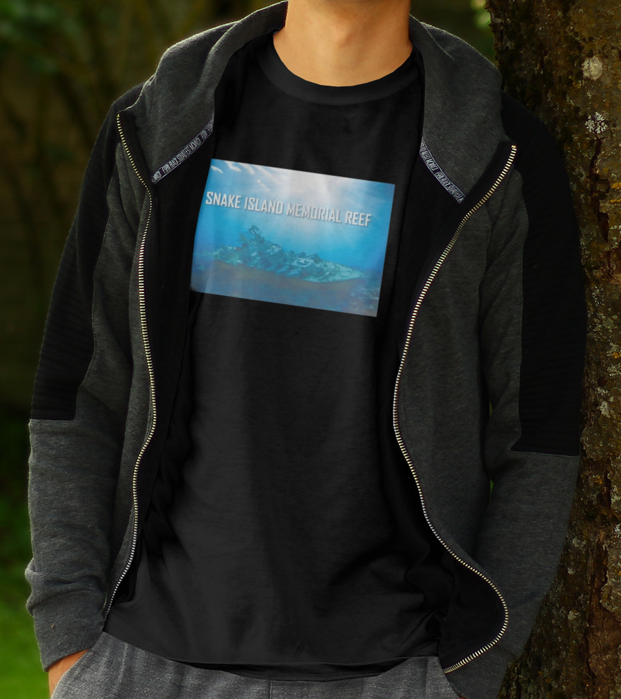 Snake Island Memorial Reef Submerged Ship Ocean Scene T-Shirt