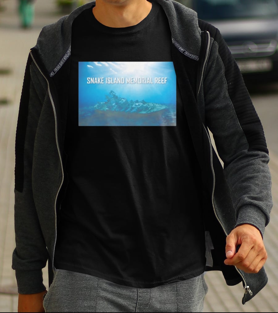 Snake Island Memorial Reef Submerged Ship Ocean Scene T-Shirt