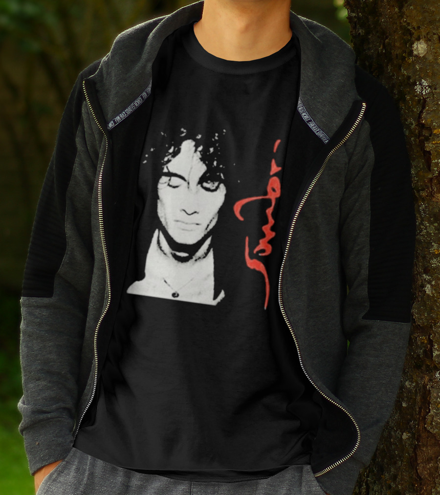 Sombr Facecard Tea Abstract Monochrome Red Accents T-Shirt