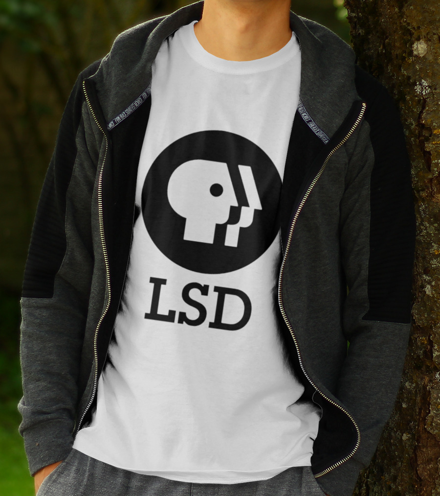 Dave Landau Wears LSD PBS T-Shirt