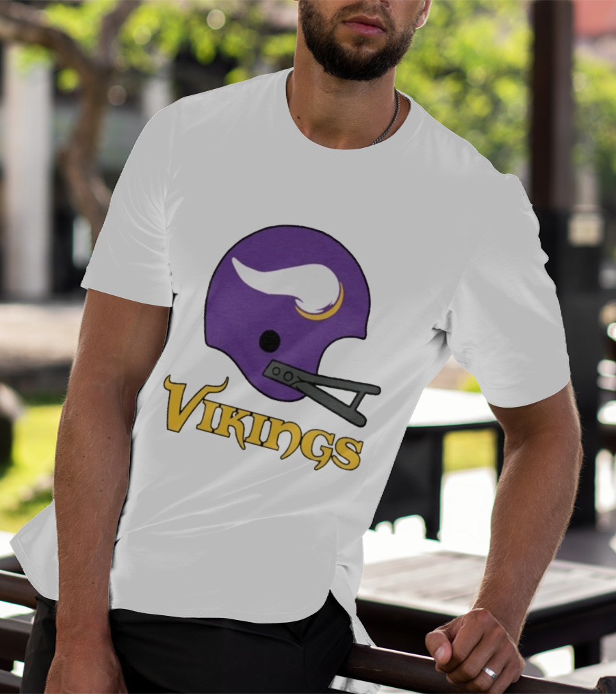 Vikings Minnesota Big Helmet Purple Football Team T-Shirt