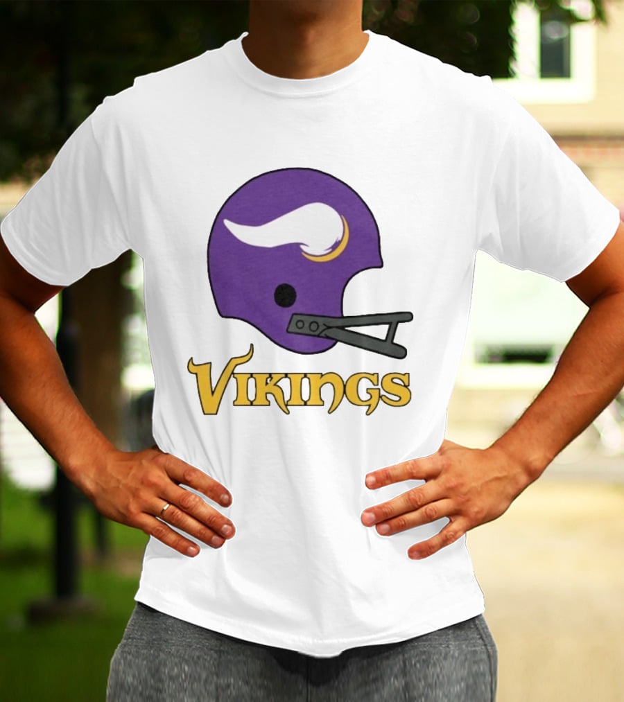 Vikings Minnesota Big Helmet Purple Football Team T-Shirt