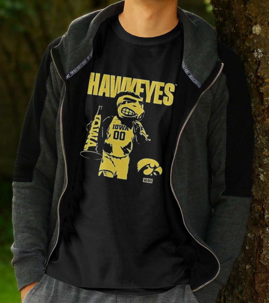 Iowa Hawkeyes Herky The Hawk 00 Slam Basketball T-Shirt