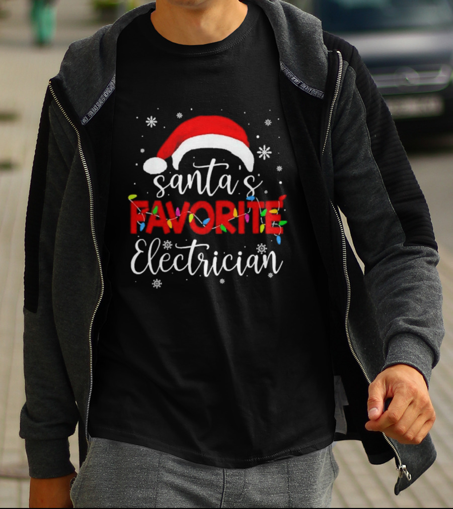 Santa's Favorite Electrician Christmas Santa Hat Lights Snowflakes T-Shirt