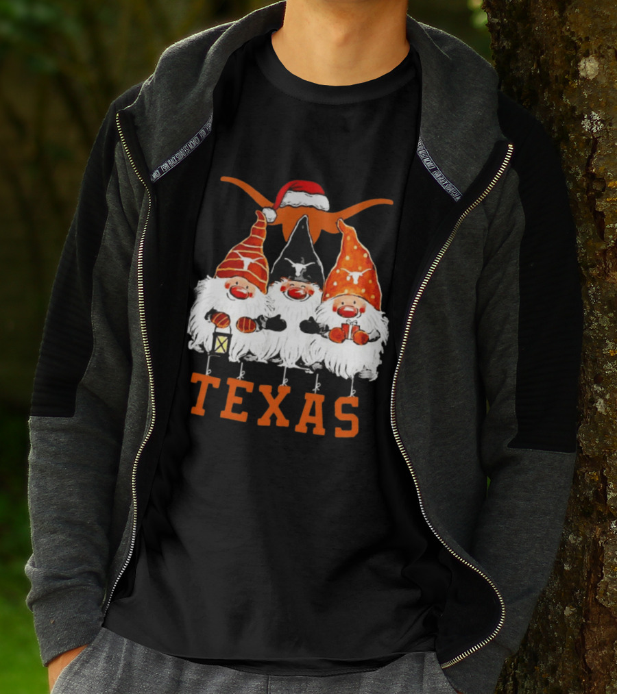 Texas Longhorns Christmas Gnomes Festive Decor T-Shirt