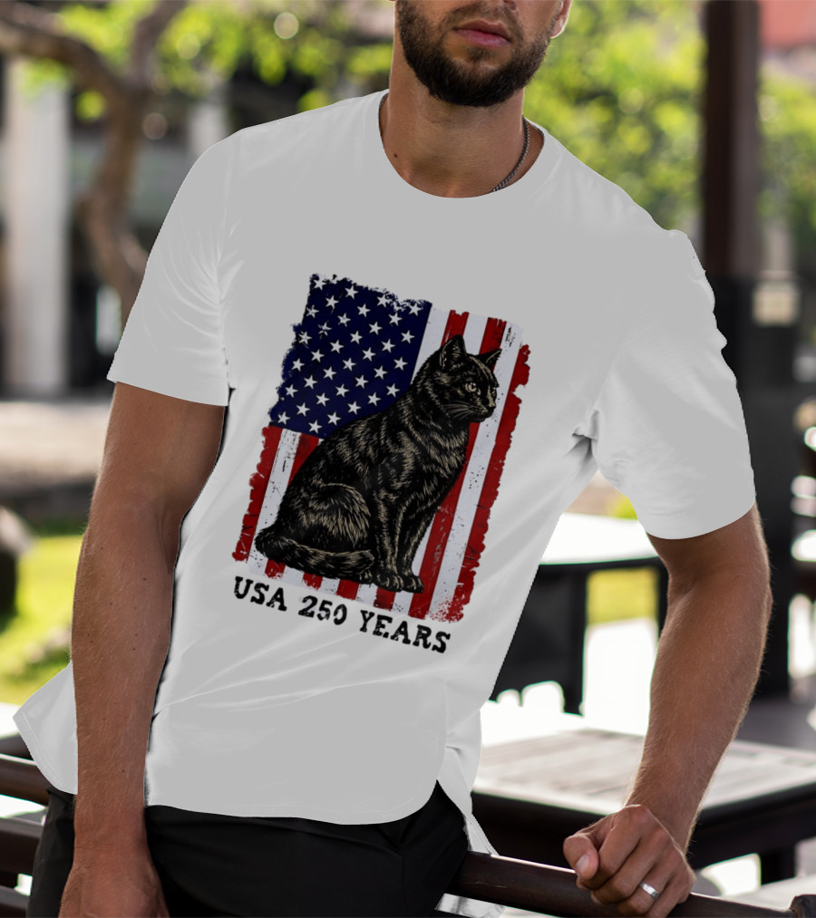 USA 250 Years Liberty Cat American Flag T-Shirt