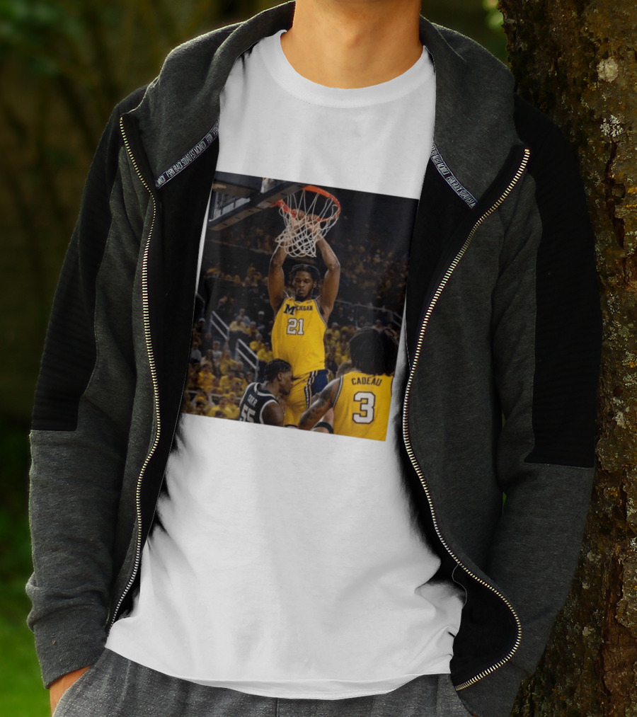 Morez Johnson Jr. Dunk Michigan Vs Carr Cadeau Basketball Moment T-Shirt