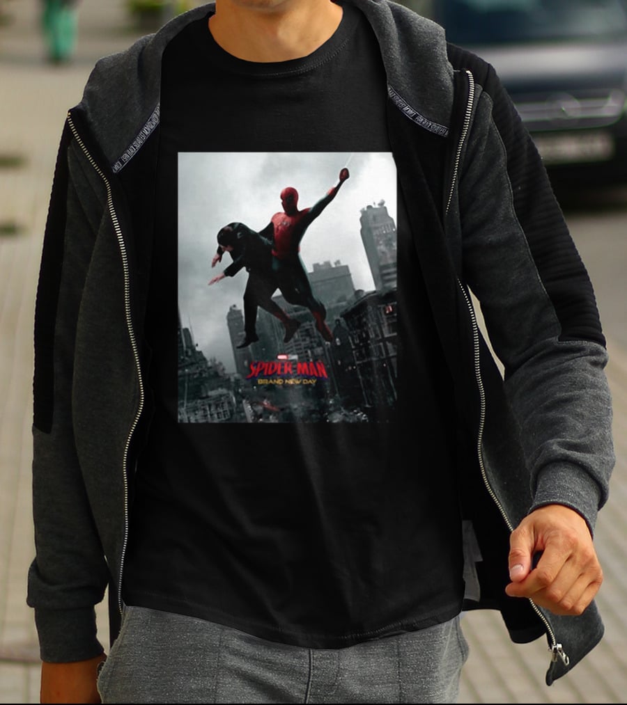 Spider Man Brand New Day Marvel Comic Scene Flying Over City Skyline T-Shirt