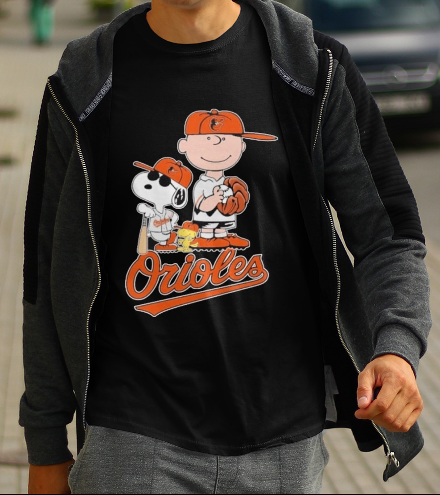 2026 Snoopy Charlie Brown Peanuts Baseball Orioles T-Shirt