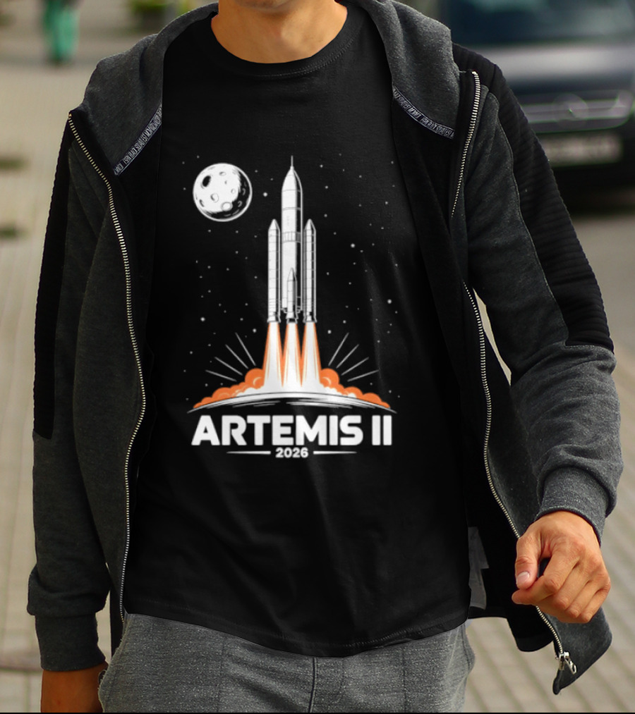 Artemis II 2026 Rocket Launch To The Moon With Spacecraft And Moon T-Shirt