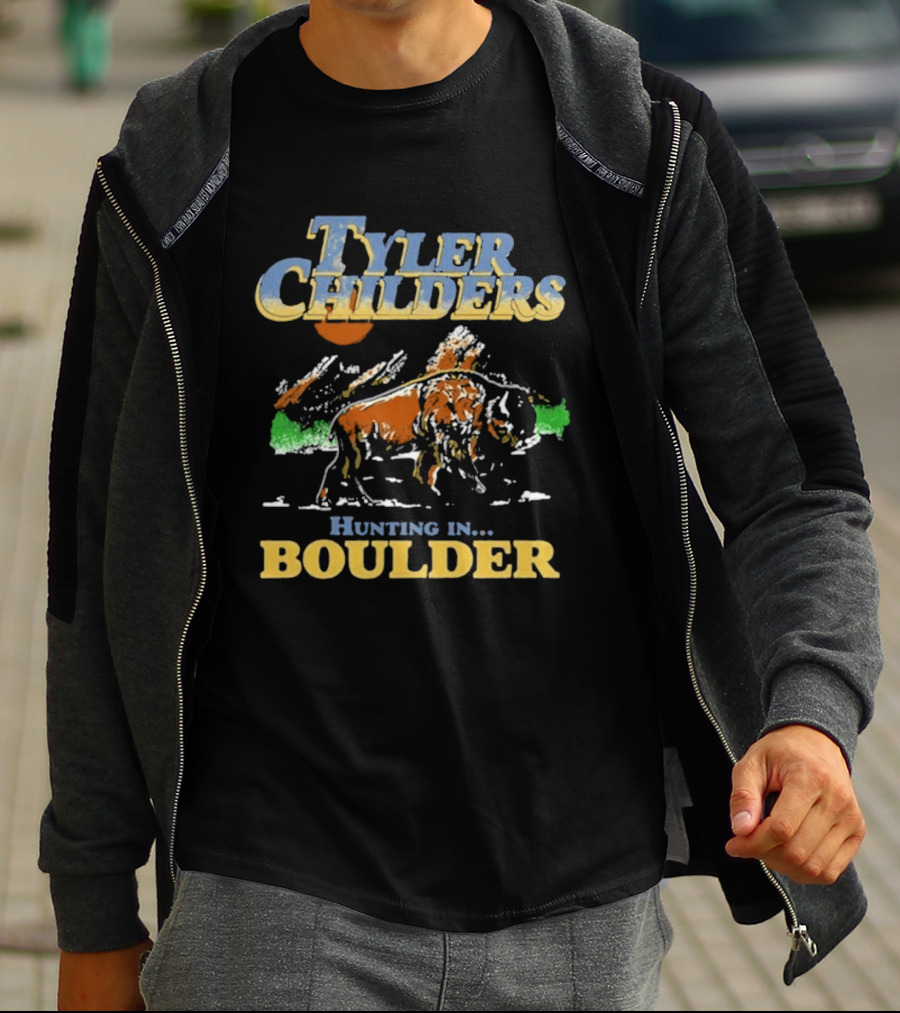 Tyler Childers Hunting In Boulder Event Buffalo Scene T-Shirt