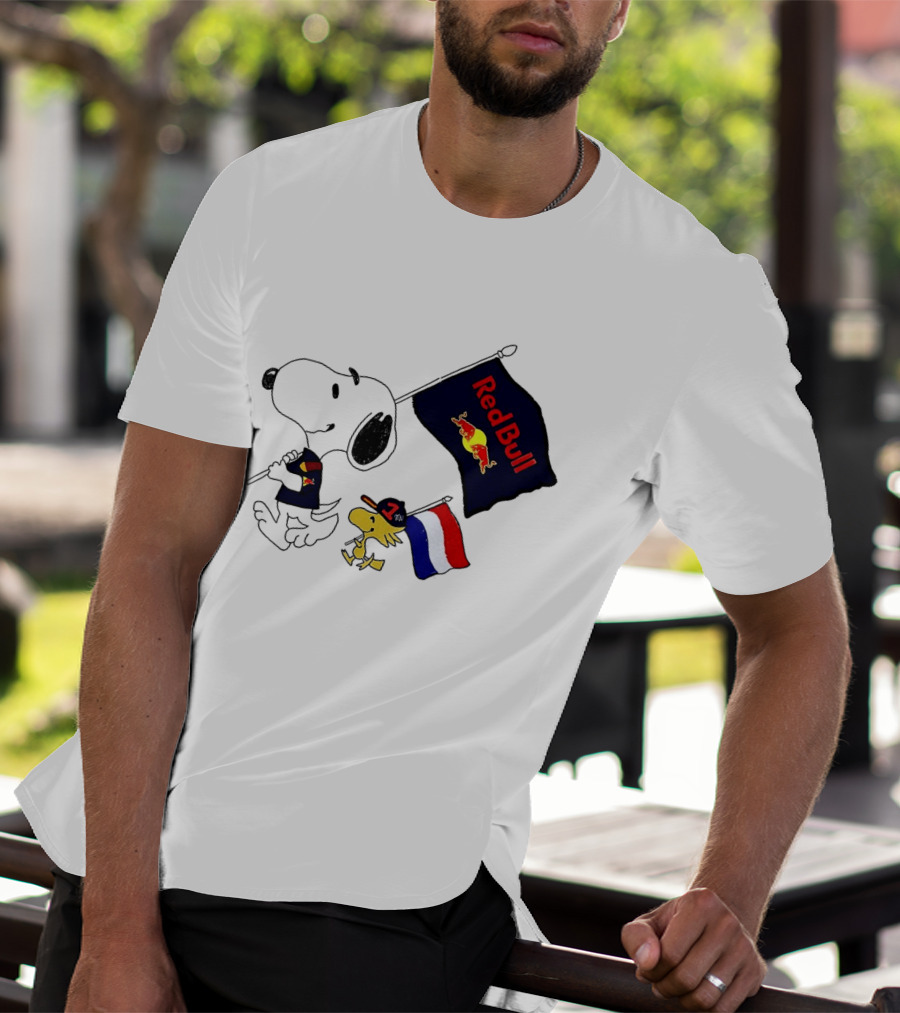 Snoopy Woodstock Red Bull Racing F1 Flag Peanuts Character Collaboration T-Shirt