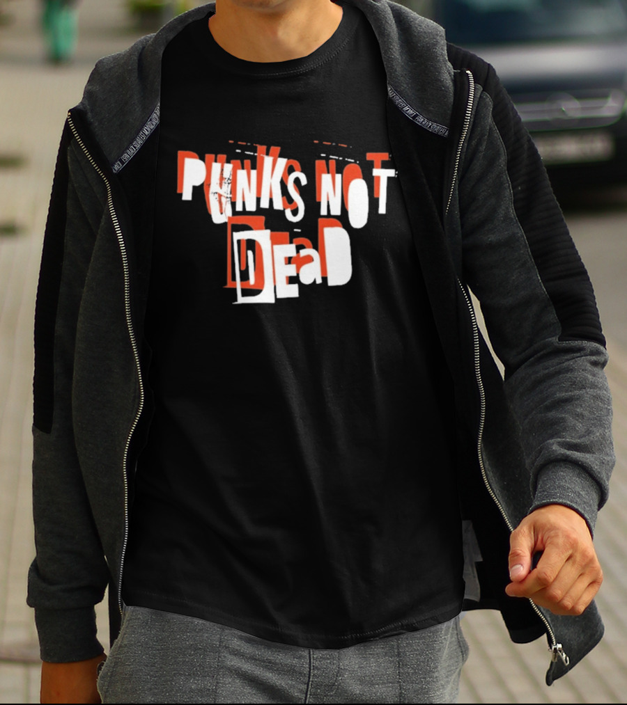 Punks Not Dead 76 26 Distorted T-Shirt