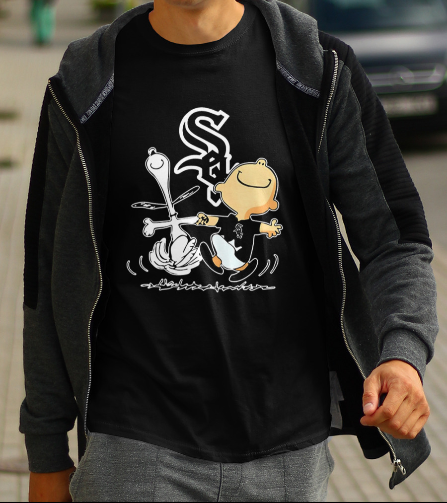 Charlie Brown Snoopy Chicago White Sox Dance Peanuts Comic Strip T-Shirt