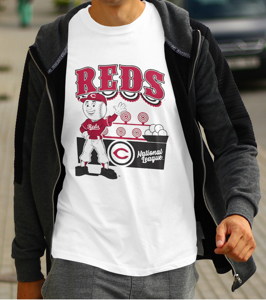 Cincinnati Reds 2026 Step Back Up National League Baseball T-Shirt