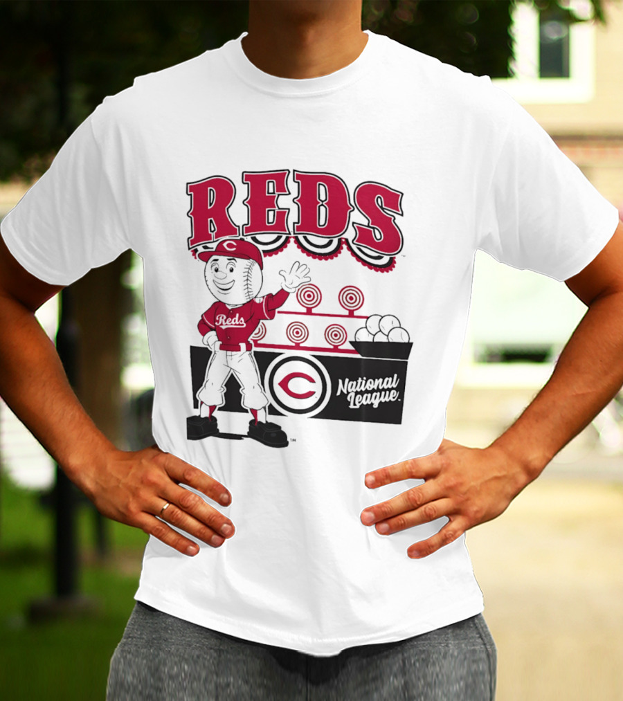 Cincinnati Reds 2026 Step Back Up National League Baseball T-Shirt