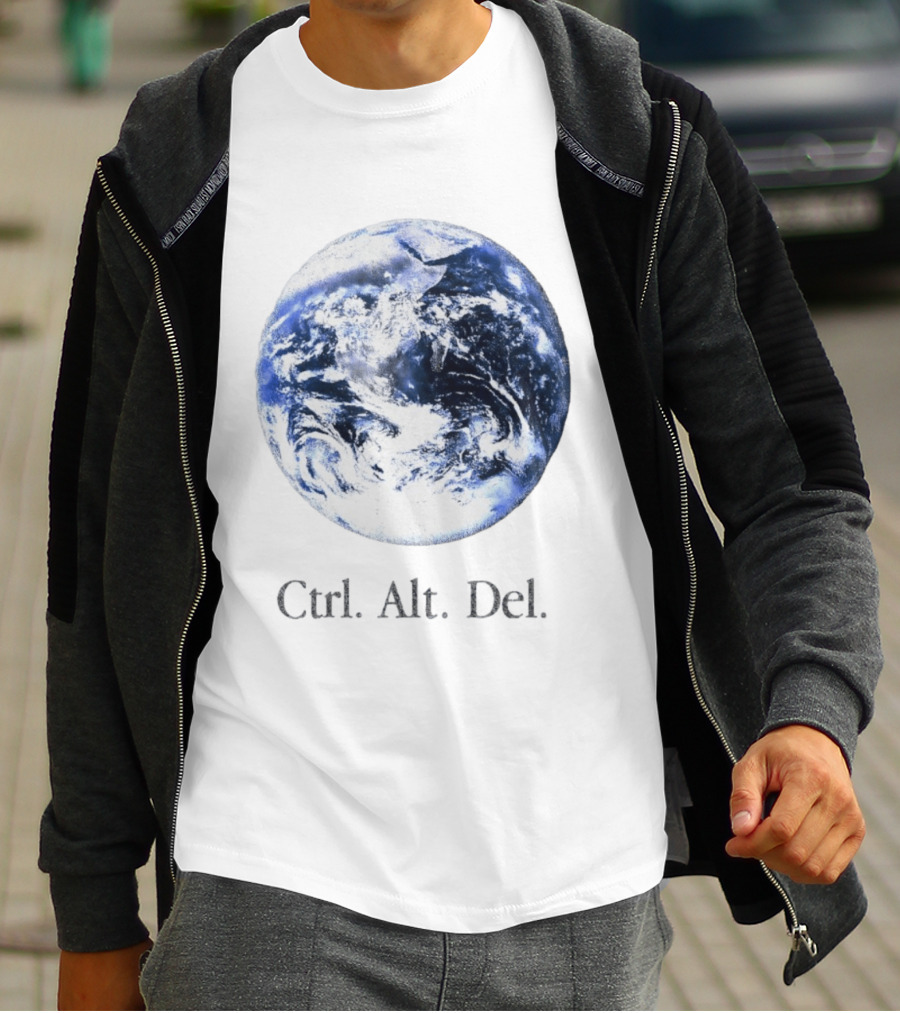 Earth Ctrl Alt Del Retro Computing Humor T-Shirt