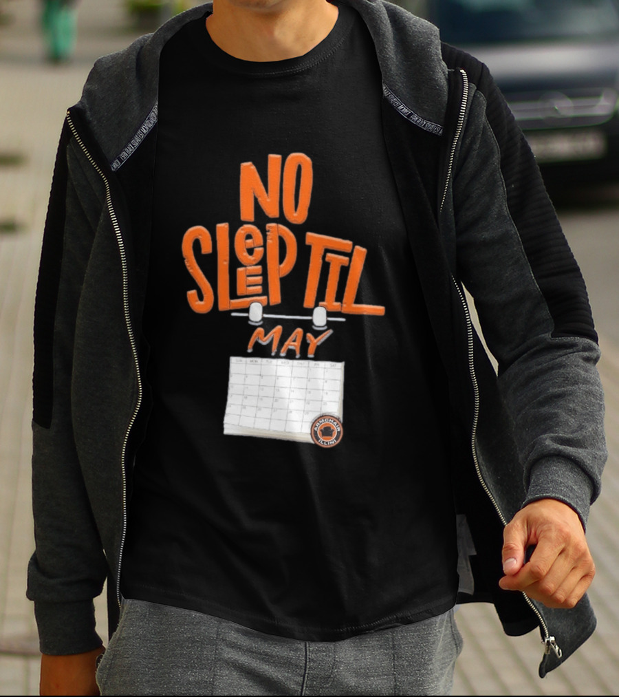 No Sleep Til May Armchair Illinois Fighting Illini Calendar T-Shirt