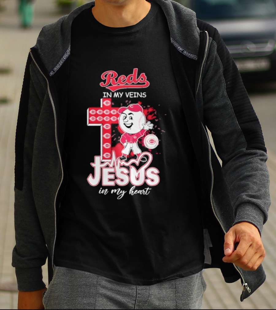 Reds In My Veins Jesus In My Heart Baseball Cross T-Shirt