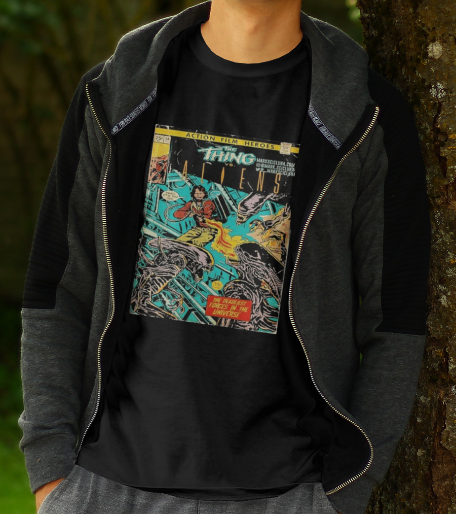 The Thing Vs Aliens MacReady Action Film Heroes Comic The Deadliest Forces In The Universe T-Shirt