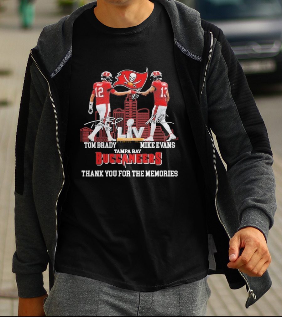 Tom Brady Mike Evans Tampa Bay Buccaneers LIV Thank You For The Memories T-Shirt