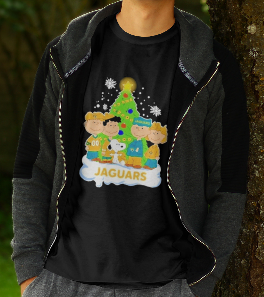Jacksonville Jaguars Snoopy Peanuts Christmas Tree Celebration T-Shirt