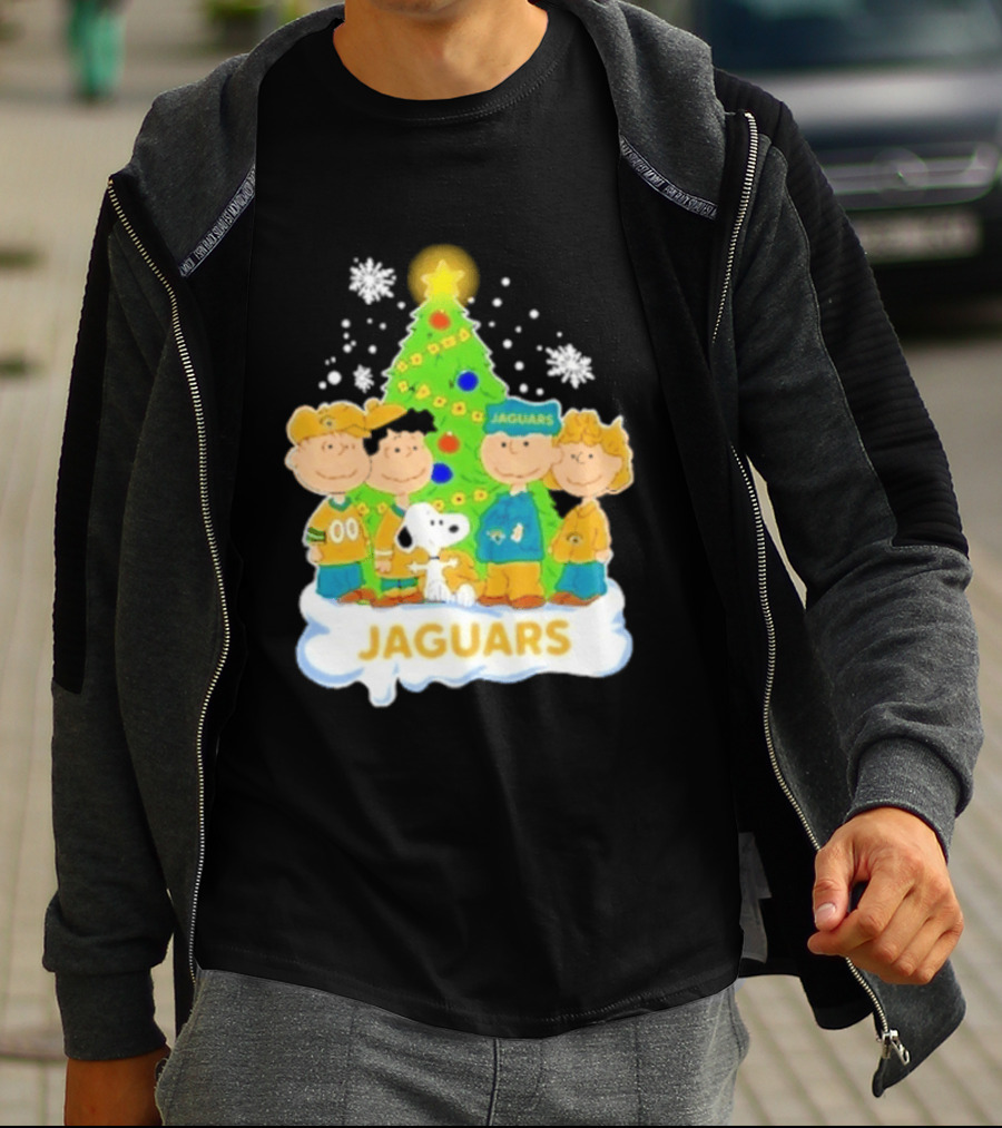 Jacksonville Jaguars Snoopy Peanuts Christmas Tree Celebration T-Shirt